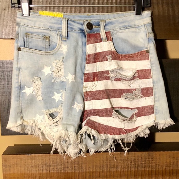 Machine Pants - MACHINE distressed denim American flags shorts